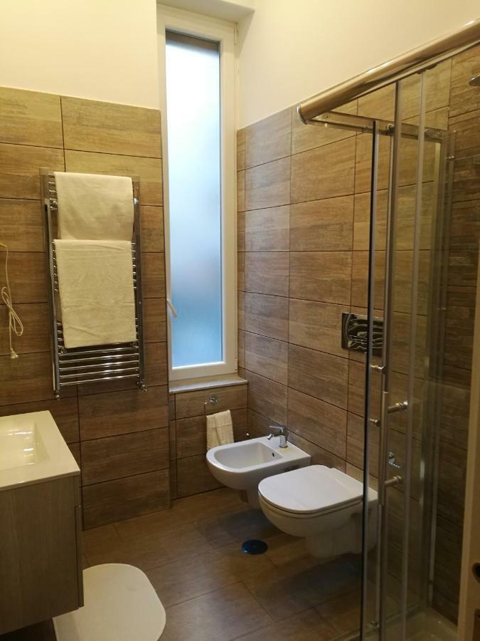 B&B Marange Napels Buitenkant foto