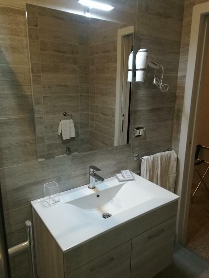 B&B Marange Napels Buitenkant foto