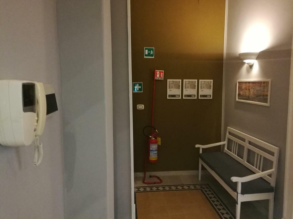 B&B Marange Napels Buitenkant foto